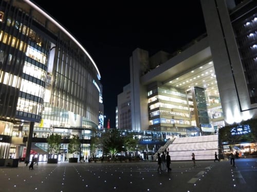 Hauptbahnhof Osaka